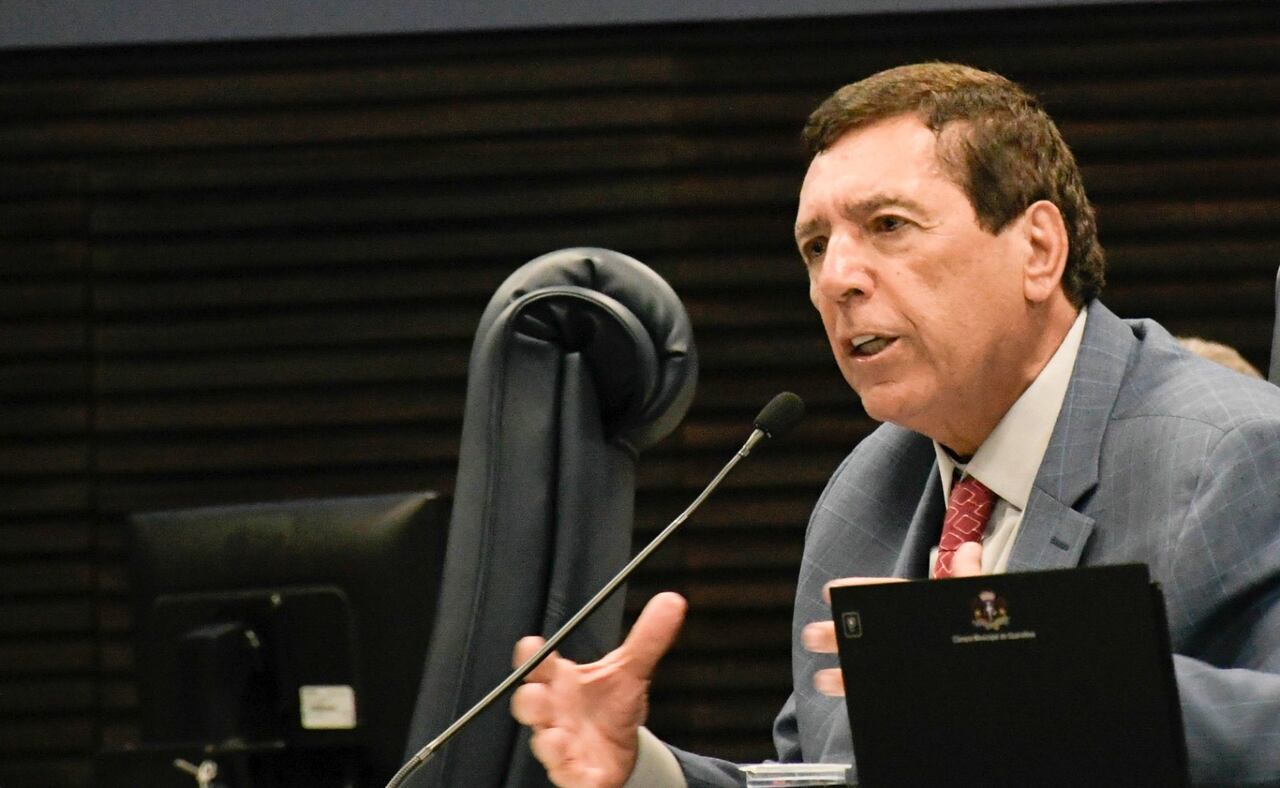 Presidente da Câmara de Guarulhos cobra esclarecimentos sobre apreensão de veículos em blitzes