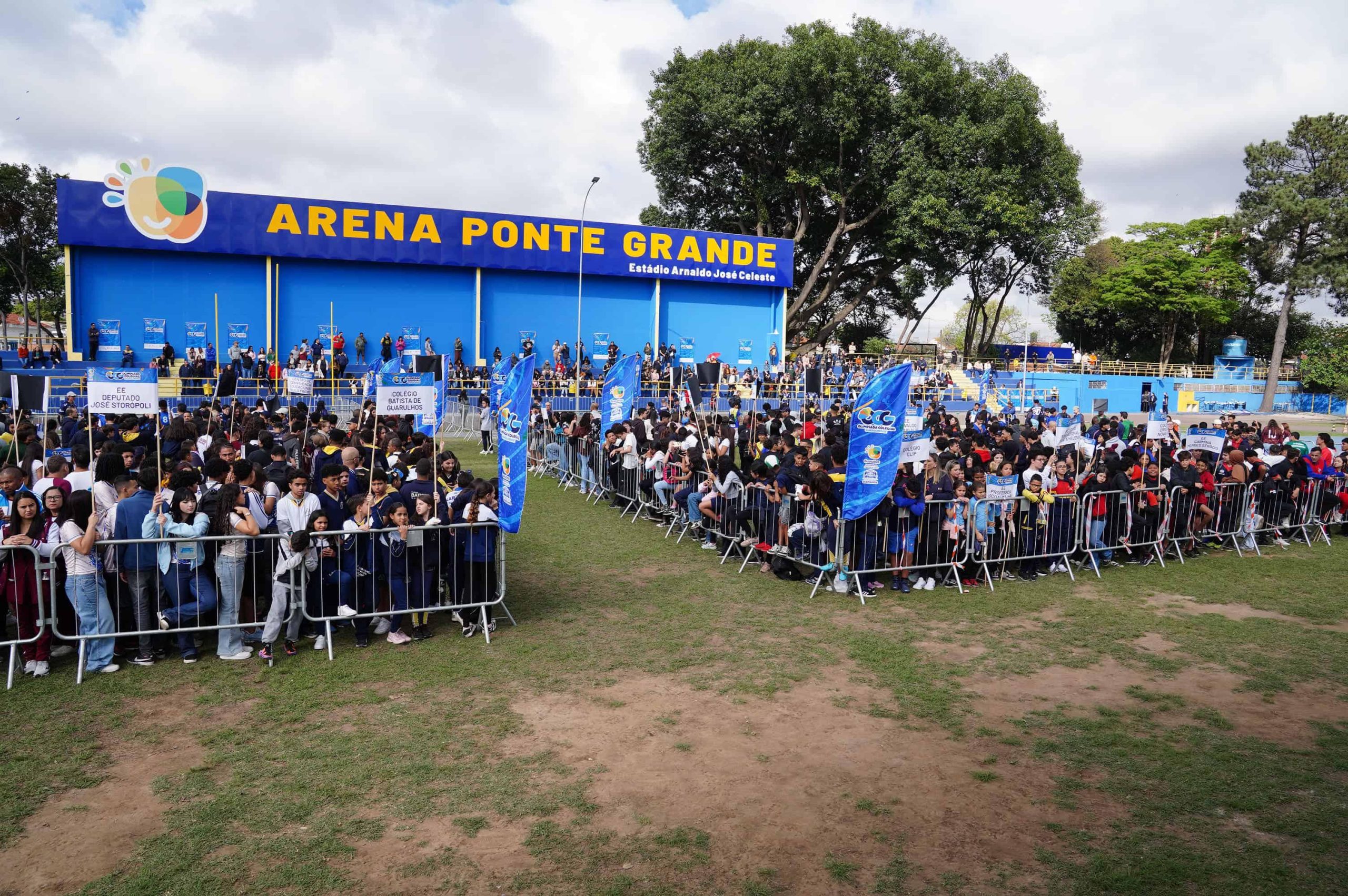 54ª Olimpíada Colegial Guarulhense tem início e mobiliza mais 12 mil estudantes de 152 escolas 54ª Olimpíada Colegial Guarulhense tem início e mobiliza mais 12 mil estudantes de 152 escolas