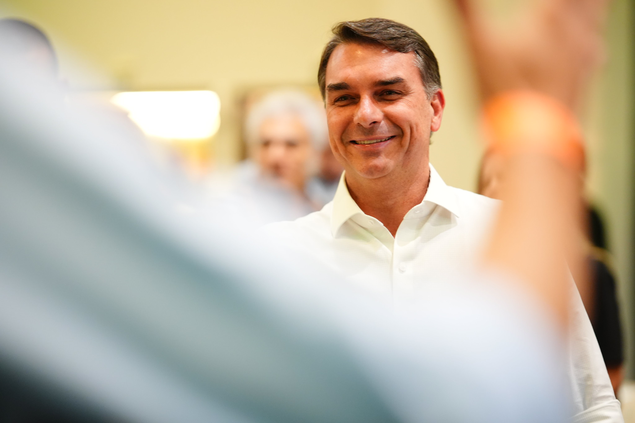 Repetindo o pai, Flávio Bolsonaro convoca ato de 7 de Setembro