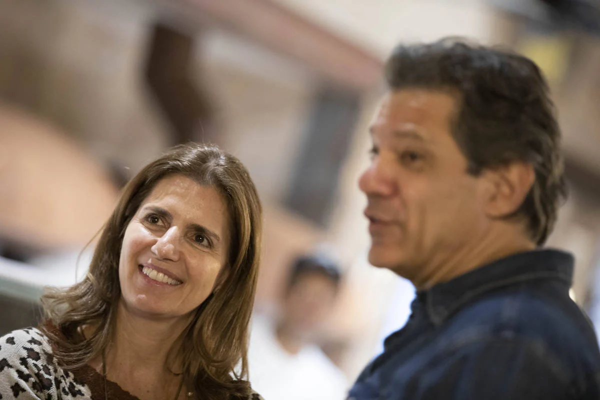 Haddad denuncia Jovem Pan por fake news sobre sua esposa