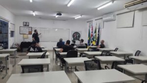 Entenda como funciona programa que reeduca autores de violência contra mulher no interior de SP
