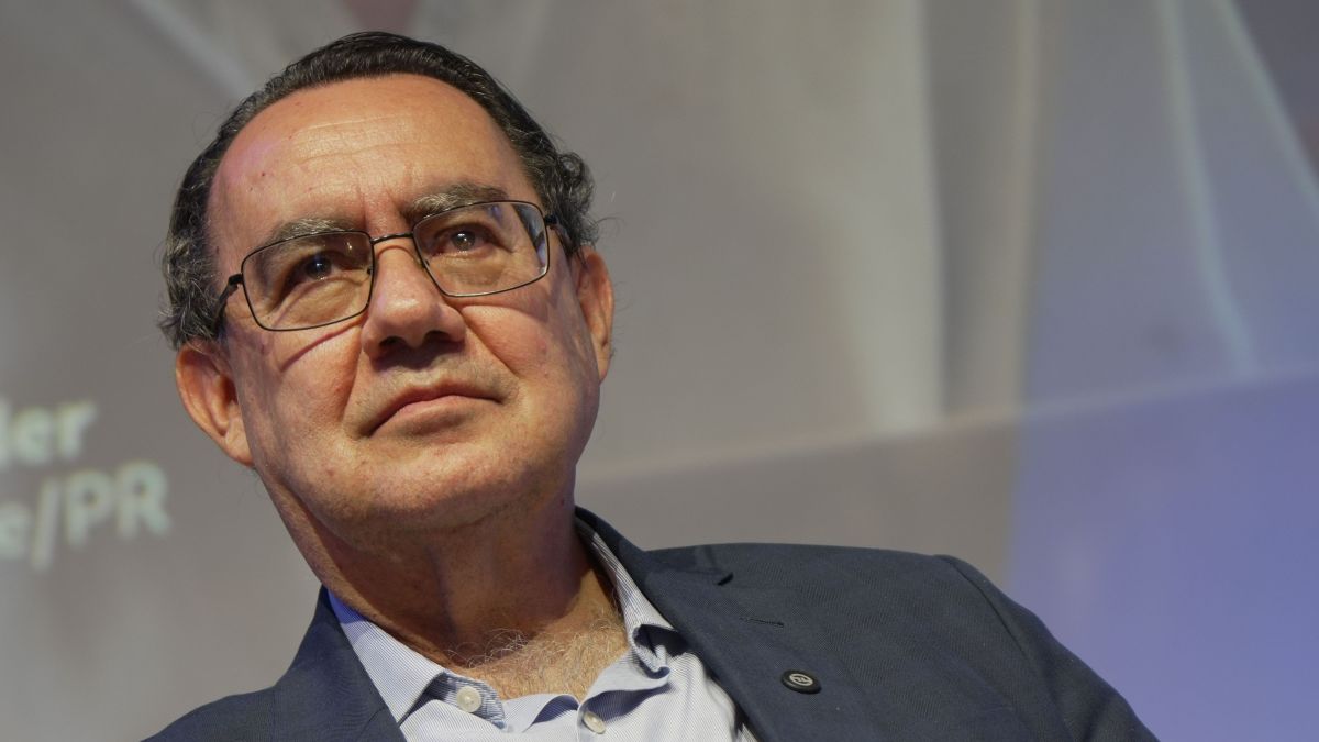 Cury financia própria campanha e busca doações após alta