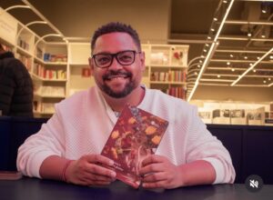 Escritor guarulhense participa da 28ª Bienal Internacional do Livro de São Paulo
