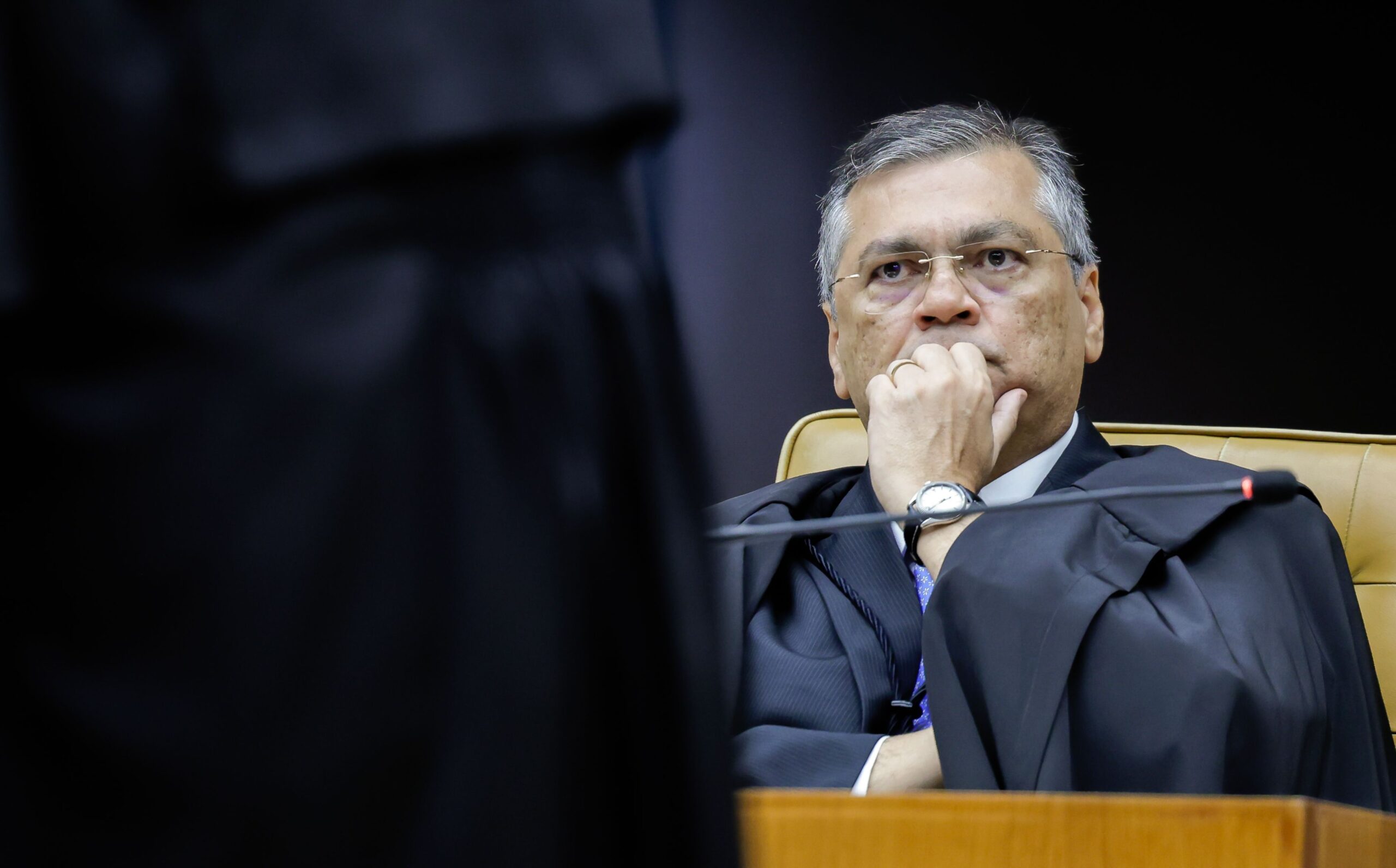 Dino tira investigação da Polícia Civil de SP e cita possível ligação com PCC Dino tira investigação da Polícia Civil de SP e cita possível ligação com PCC