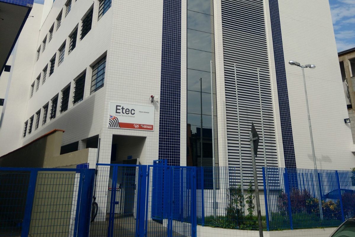 Etecs abrem 3,7 mil vagas na Baixada Santista; veja como se inscrever