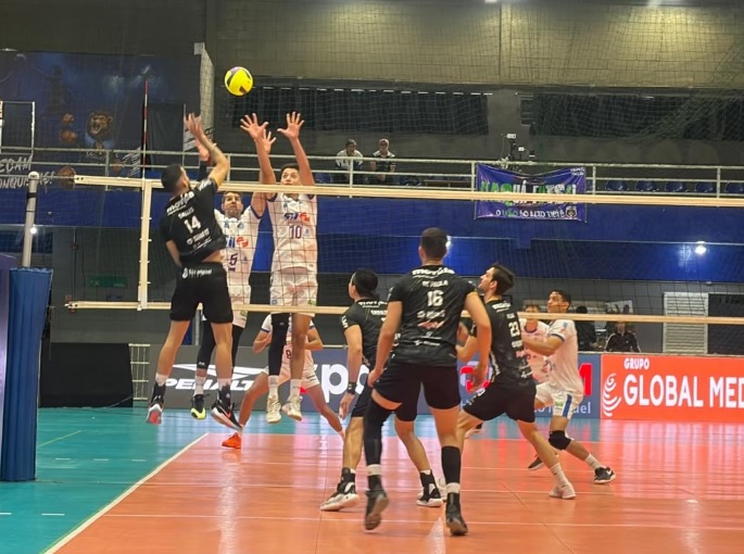 Vôlei Guarulhos perde para o Vôlei Mania Itaquá e está na lanterna do Campeonato Paulista