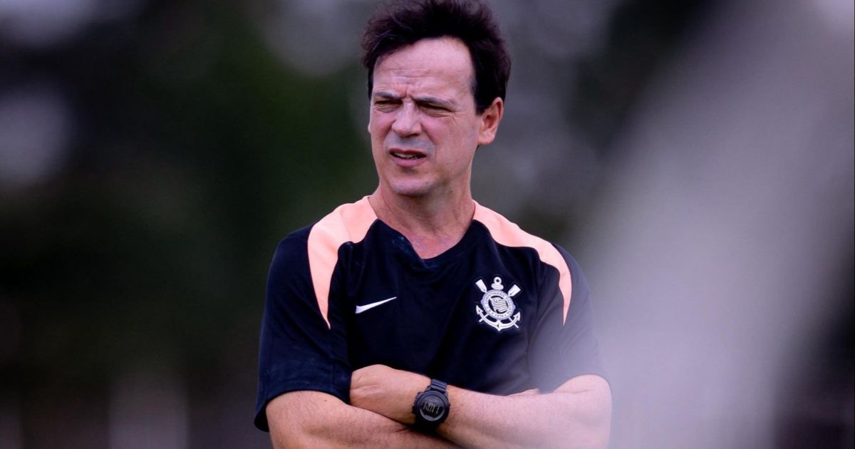 Corinthians desembarca para pegar o Estudiantes com desfalque de peso Corinthians desembarca para pegar o Estudiantes com desfalque de peso