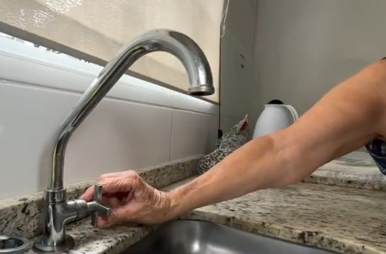 Manutenção afeta abastecimento de água em 72 bairros de Mogi das Cruzes Manutenção afeta abastecimento de água em 72 bairros de Mogi das Cruzes