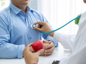 Conheça a fruta popular que ajuda a proteger as células e pode trazer benefícios ao coração