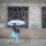 Frio intenso diminui, mas chuvas continuam e SP tem alerta para tempestades