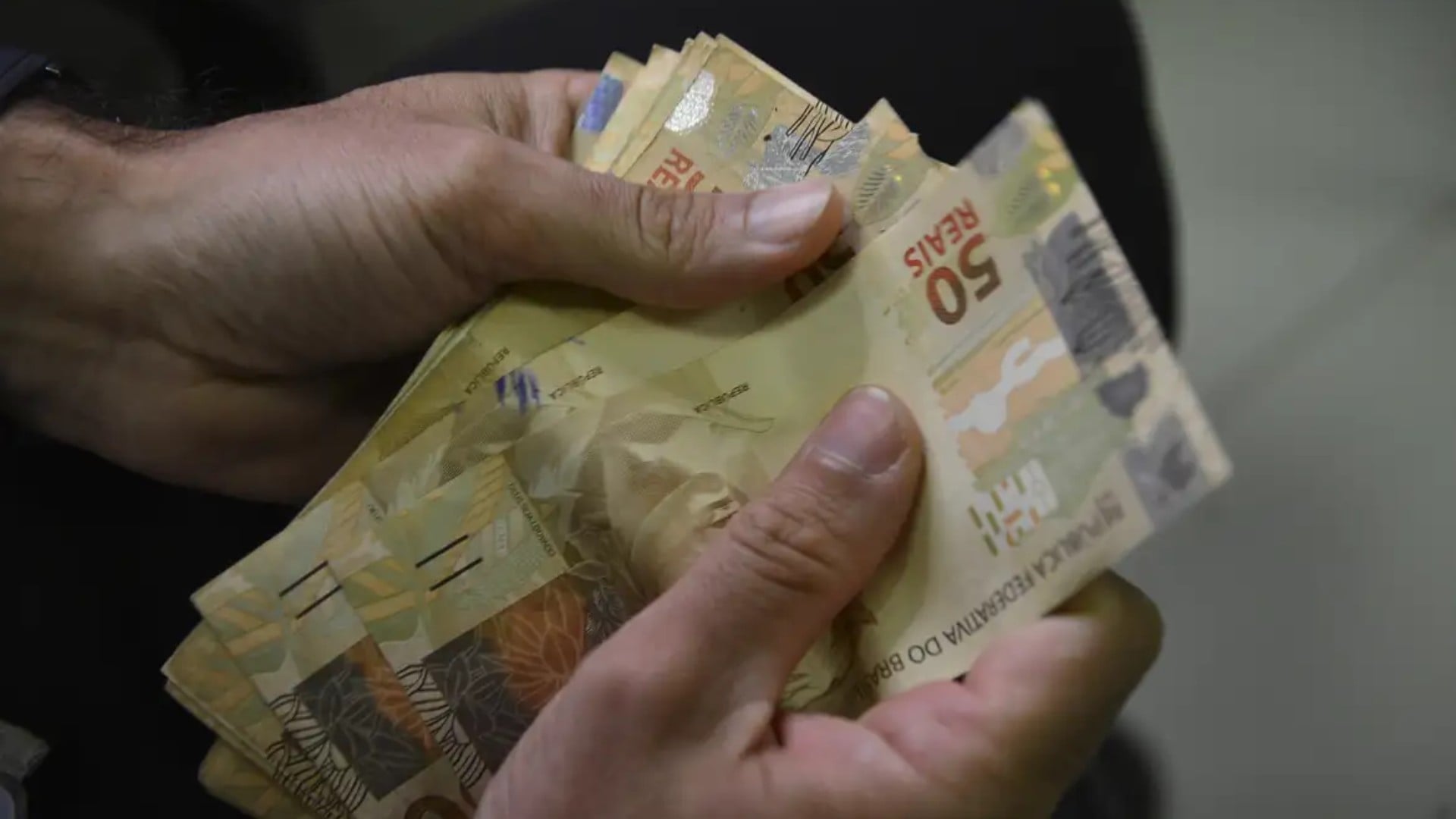 Arrecadação federal recorde: R$ 239,4 bi em setembro