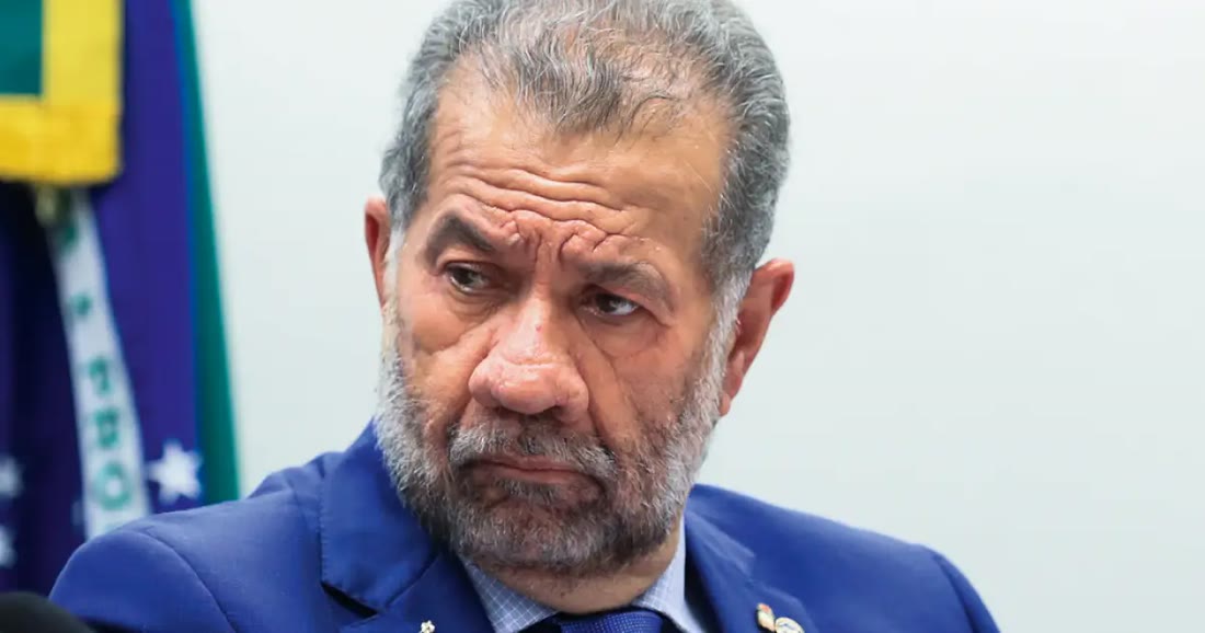 PDT: Executiva assume negociação sobre fusão e federação