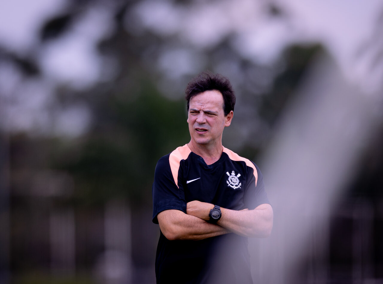 Diniz demitido do Corinthians após 7 derrotas