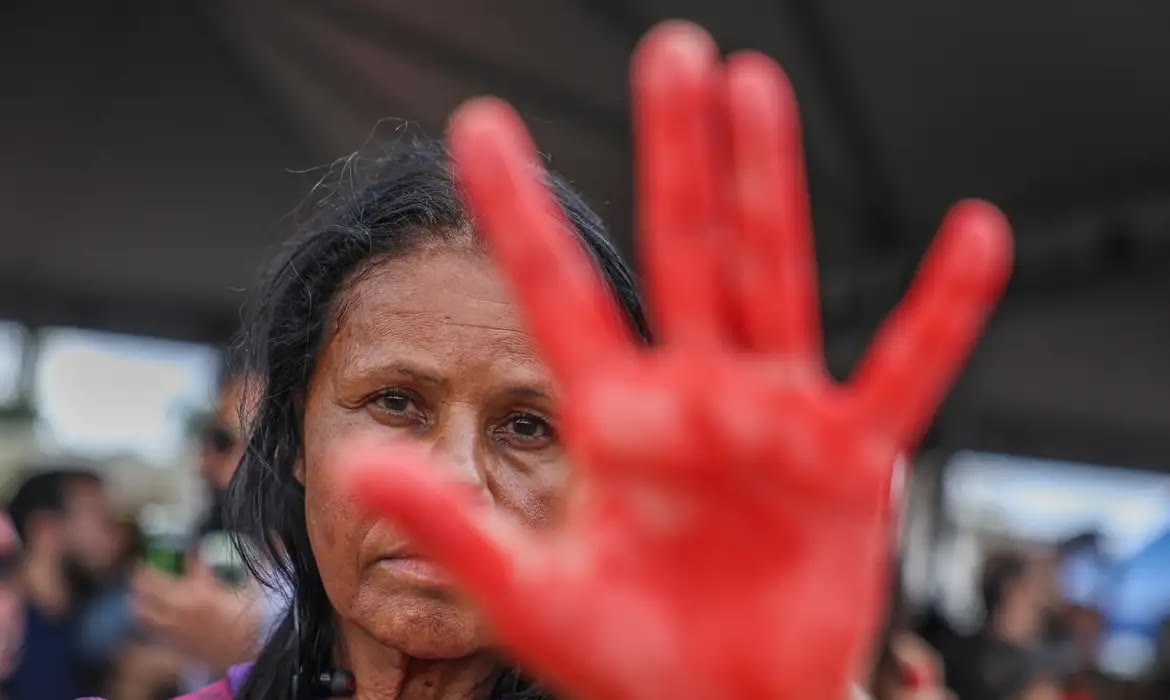 Feminicídios caem 4,5% em 2026, mas tentativas sobem 10,4% Feminicídios caem 4,5% em 2026, mas tentativas sobem 10,4%