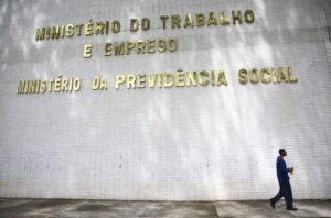 Fim da escala 6×1 é aprovado pelo Senado em dois turnos
