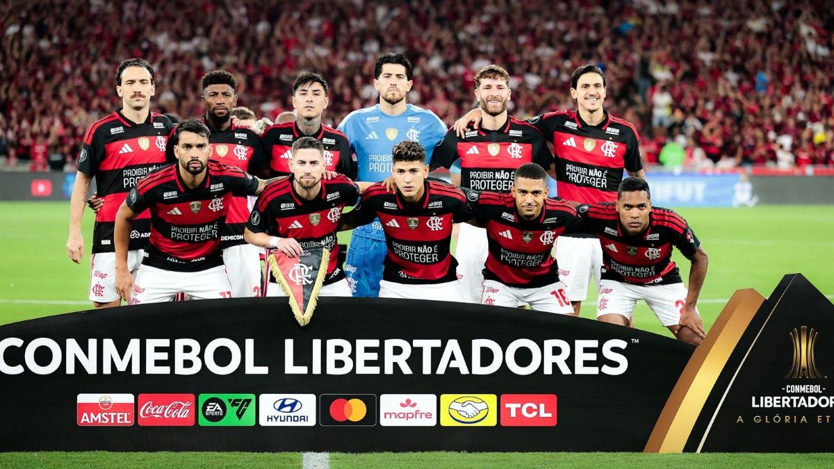 Flamengo eliminado da Libertadores: Muslera pega três Flamengo eliminado da Libertadores: Muslera pega três