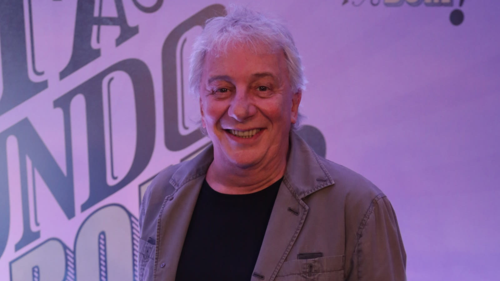 Marco Nanini pede desculpas após caso de Libras em peça