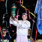 Rybakina é bicampeã em Ningbo e mira o nº 1 do ano