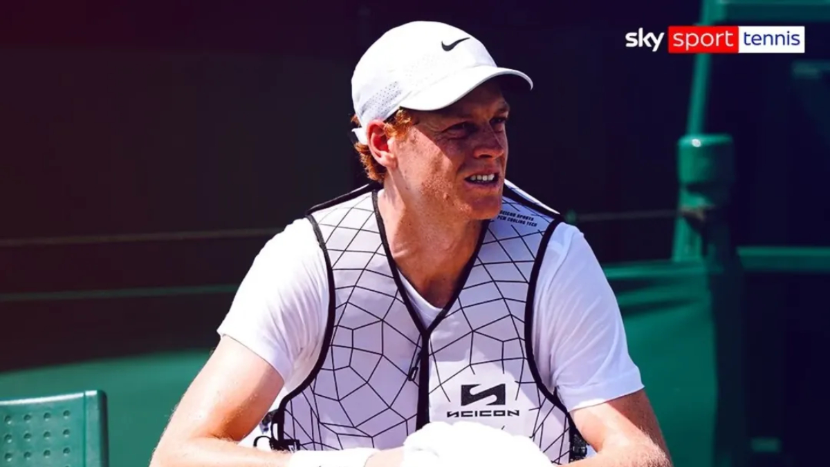 Sinner encerra temporada e perde o número 1 para Zverev