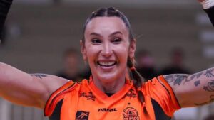 Tifanny recorre à Justiça para jogar a Supercopa