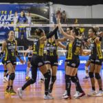 Praia Clube estreia na Superliga batendo o Pinheiros